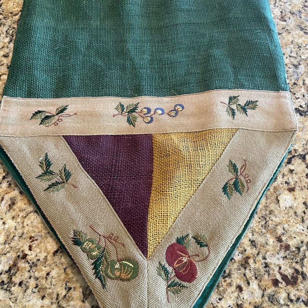 Colorful Table Runner - Picture 4 of 5